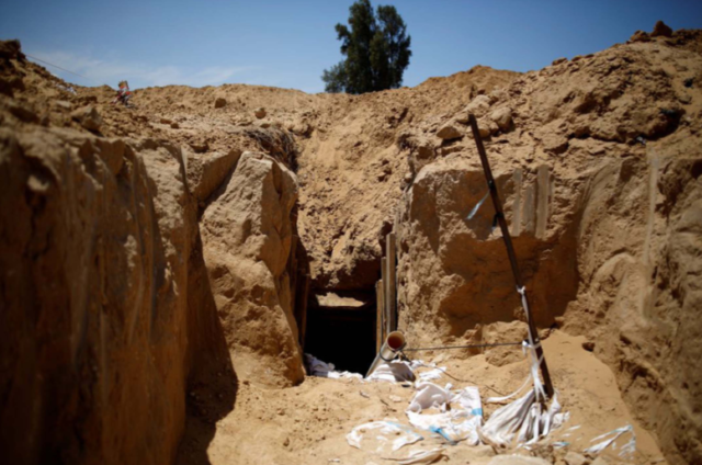Entrance to a soil tunnel dug by the Palestinians under the Syria and Israel border, vietnam veteran news, mack payne