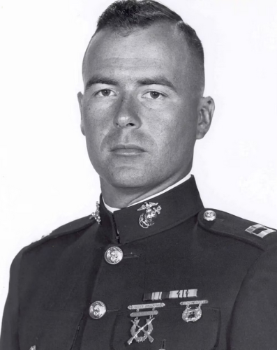 Marine Corps Lt. Harvey C. "Barney" Barnum Jr., Medal of Honor recipient, Vietnam Veteran News, Mack Payne