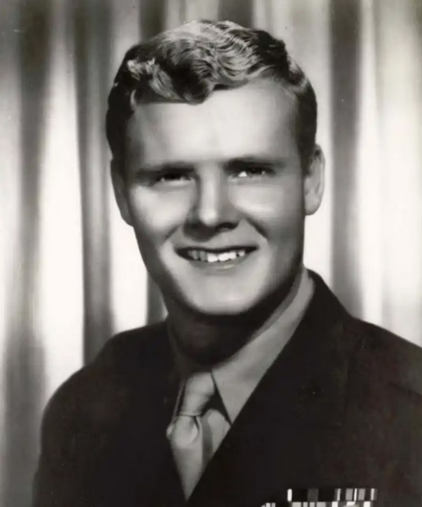 Marine Corps Sgt. Lawrence D. Peters, Medal of Honor recipient. , Vietnam Veteran News, Mack Payne