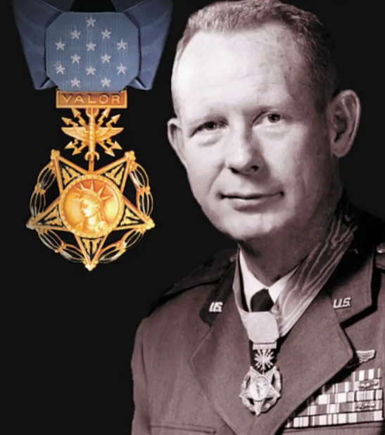 Bernard Francis Fisher, Medal of Honor recipient, Vietnam Veteran News, Mack Payne